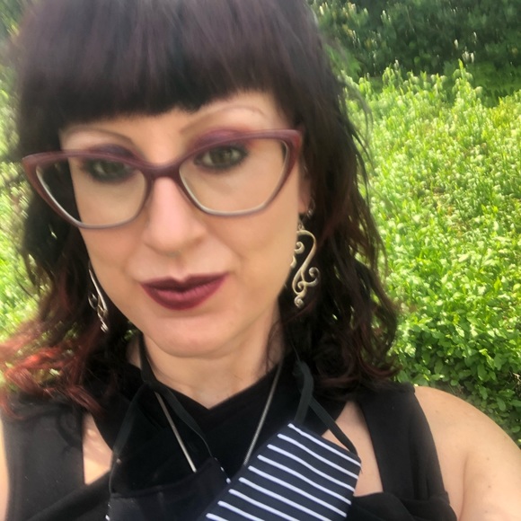 Face Mask Black and White Stripes - Picture 5 of 5